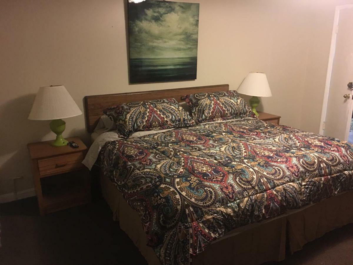 Riviera Motor Lodge Atlantic Beach Экстерьер фото